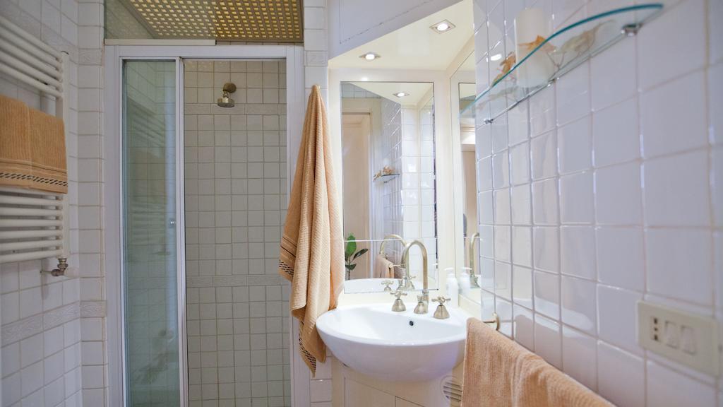 Rental In Rome Trevi Fouintain View Apartment Habitación foto